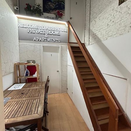 Airbhouse Private Rooms & Apartments Seville Ngoại thất bức ảnh