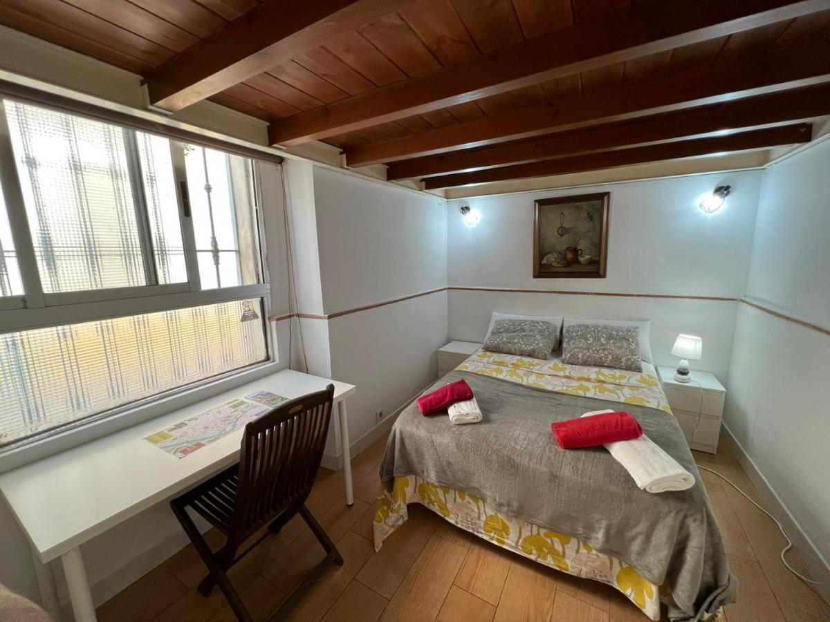Airbhouse Private Rooms & Apartments Seville Ngoại thất bức ảnh