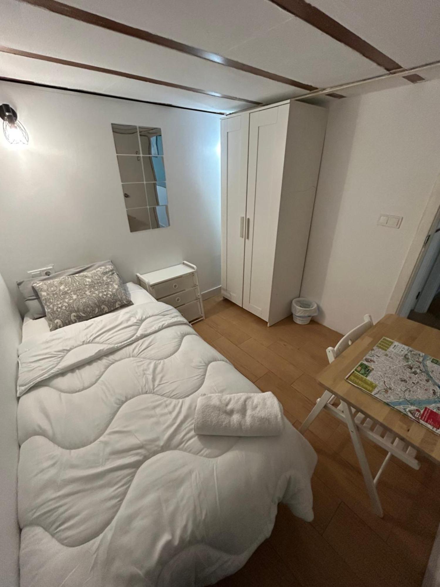 Airbhouse Private Rooms & Apartments Seville Ngoại thất bức ảnh